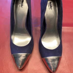 Target Mossimo navy color block heels